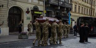 Ukrayna, AB'nin savaşta öldürülen Ukraynalı asker sayısıyla ilgili verdiği bilgiyi doğrulamadı