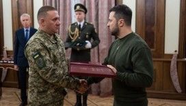 Rus esaretinden kurtulan Ukraynalı bin 331 asker ve polise devlet nişanı verildi