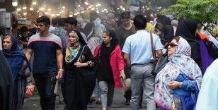 İran'da başörtüsü zorunluluğunu denetleyen 'ahlak polisi' birimi kaldırıldı