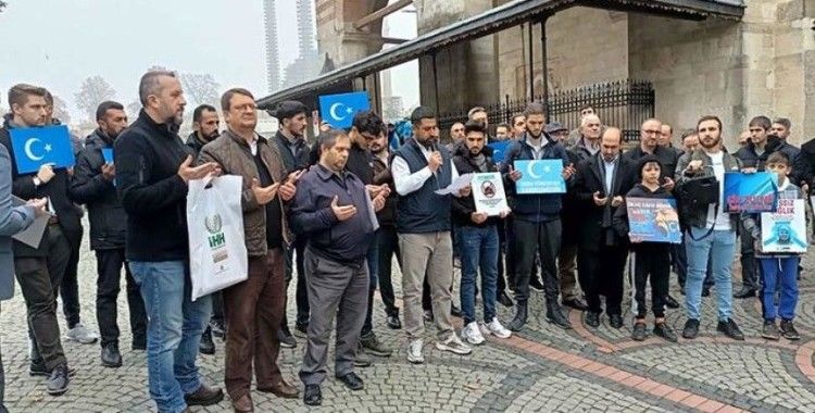 Edirne'de, cuma namazı çıkışı Çin protestosu