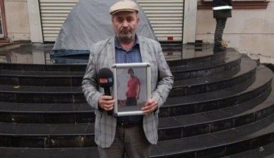 Evlat nöbeti tutan baba oğlumu Siirt belediyesinin arabası kaçırıp PKK'ya teslim etti
