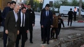 Ulaştırma ve Altyapı Bakanı Karaismailoğlu, selin yaşandığı Kumluca'daki çalışmaları inceledi