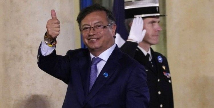 Kolombiya'da beş silahlı grup için haziran sonuna kadar ateşkes ilan edildi