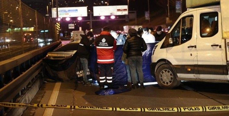 Haliç Köprüsü'nde çıkan silahlı kavgada bir kişi öldü