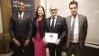 İspanya'da Türkiye'nin Madrid Büyükelçisi Akçapar'a 'en iyi büyükelçi' ödülü verildi