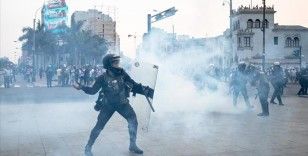 Peru'da hükümet karşıtı protestolarda ölenlerin sayısı 53'e çıktı