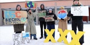 Dünya Ekonomik Forumu, kapanışında da iklim aktivistleri tarafından protesto edildi