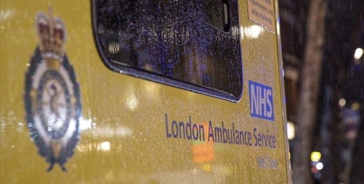 İngiltere ve Galler'de ambulans çalışanları greve başladı