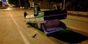 Adana'da takla atan aracın sürücüsü yaralandı