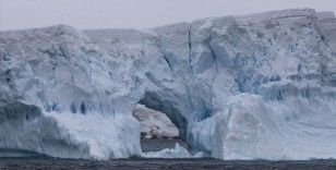Antarktika'dan Londra büyüklüğünde bir buz dağı koptu