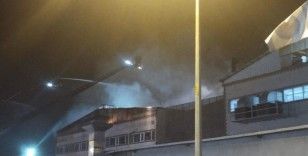 Pendik'te cam plastik fabrikasındaki yangın kontrol altına alındı