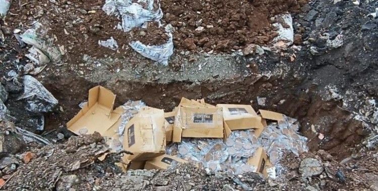 Diyarbakır'da 250 kilo sağlıksız şartlarda üretilen kavurma imha edildi