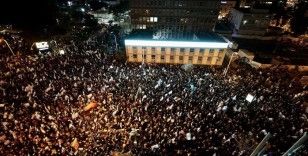 İsrail'de Netanyahu hükümetinin yargı düzenlemesine karşı kitlesel protestolar yapılıyor