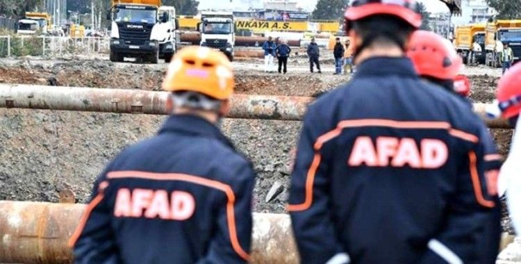 AFAD Başkanı Vali Yunus Sezer: 'Tüm ekiplerimiz 7 gün 24 saat çalışma esasıyla görev yapmaktadır'