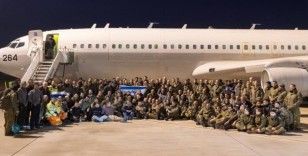 İsrail'den Türkiye'ye 159 kişilik yardım ekibi gönderildi