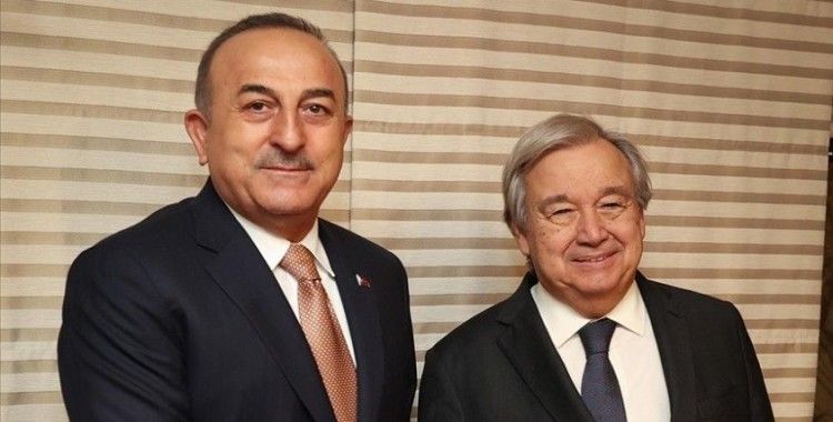 Bakan Çavuşoğlu, Doha'da BM Genel Sekreteri Guterres ile görüştü