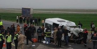 Şırnak'ta üç araç çarpıştı: 8 yaralı