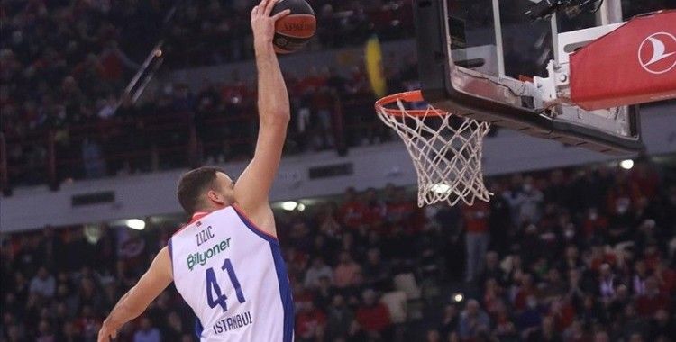 Anadolu Efes, THY Avrupa Ligi'nde yarın Kızılyıldız'a konuk olacak