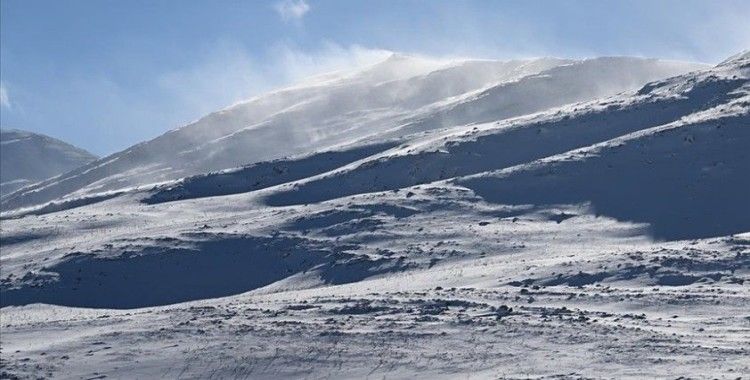 Doğu Karadeniz ve Doğu Anadolu için çığ uyarısı