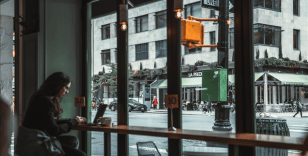 ABD'de tarım dışı istihdam şubatta beklentileri aştı