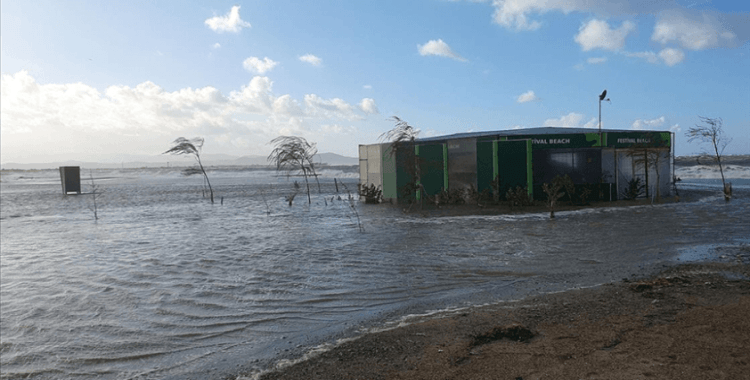 Meteorolojiden Ege'de fırtına uyarısı