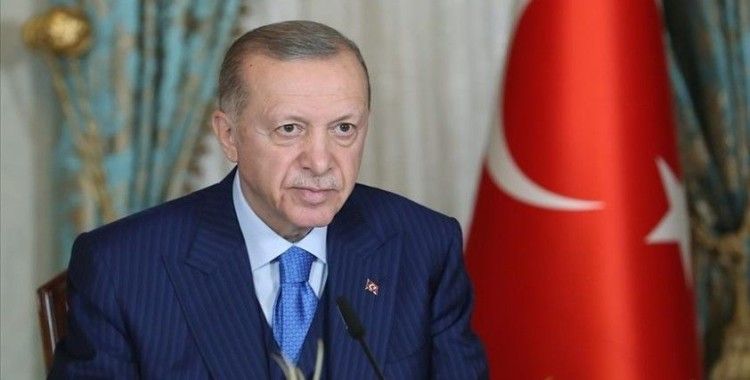 Cumhurbaşkanı Erdoğan: Milli Şairimiz Mehmet Akif Ersoy ve Milli Mücadelemizin tüm kahramanlarını rahmetle yad ediyorum