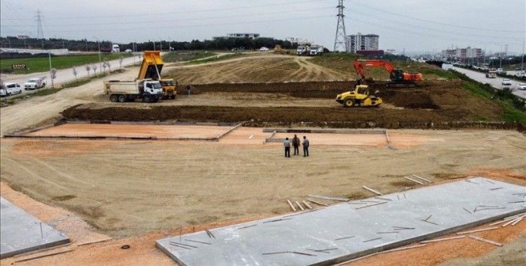 Hatay'da depremzede esnaf için 1861 prefabrik iş yeri kuruluyor