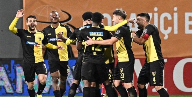 İstanbulspor, 14 hafta sonra 2 basamak birden yükseldi