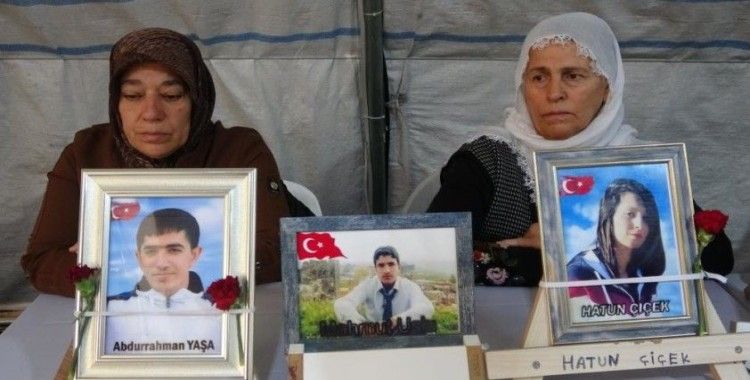 Aileler bin 288 gündür evlatlarını HDP'den istiyor