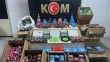 İzmir'de sahte ilaç operasyonu: On binlerce gümrük kaçağı malzeme ele geçirildi