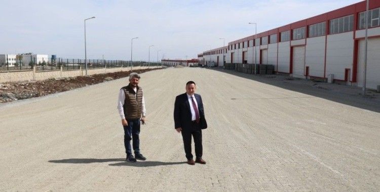 Bağlar Belediyesinden kırsal mahallelere parke taşı hizmeti