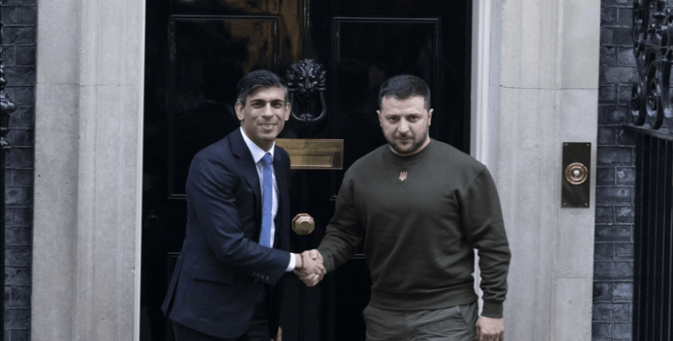 Zelenskiy, İngiltere Başbakanı Sunak ile telefonda görüştü