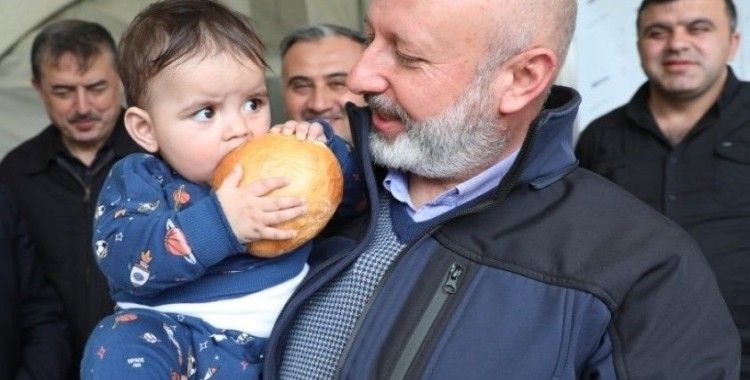 Kocasinan’dan kardeş belediye Türkoğlu’nda çocuklar için sokak oyunları şenliği
