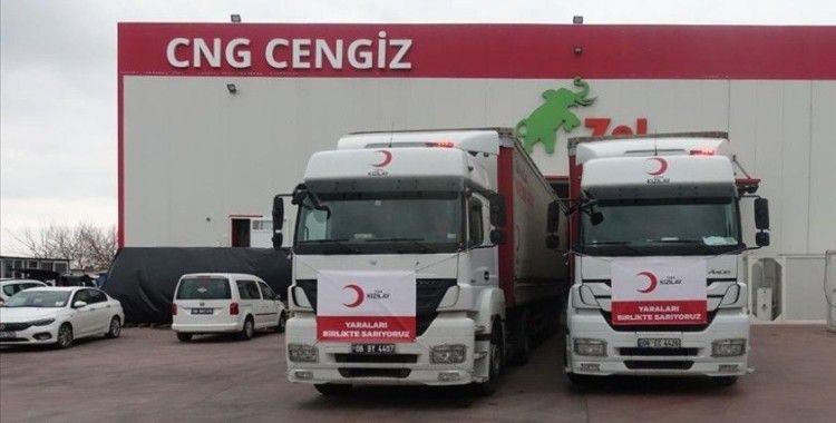 Türk Kızılay deprem bölgesine İzmir'den 16 tır konserve yemek gönderdi