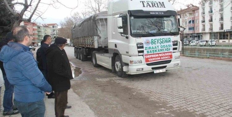 Beyşehir’den deprem bölgesine yem yüklü 3. tır yola çıktı
