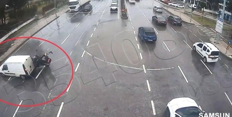 Işık ihlali yapan araca motosiklet hızla çarptı: 1 yaralı
