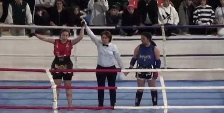 Salihli’ye muaythaiden 1 gümüş, 1 bronz madalya
