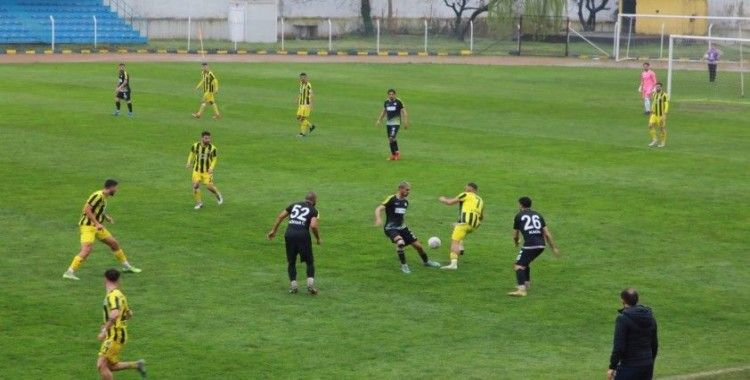 TFF 3. Lig: Fatsa Belediyespor: 0 - Muş 1984 spor: 0
