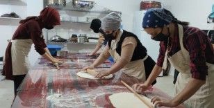 Kendi işinin patronu olmak isteyen kadınlar kurslarda ter döküyor
