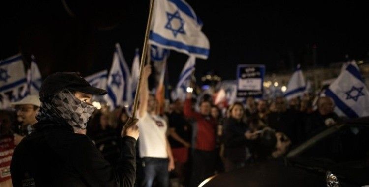 İsrail'de Netanyahu hükümetinin politikalarına karşı kitlesel gösteriler 11. haftasında
