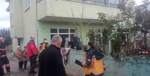 Sakarya’da çıkan yangında bir kişi dumandan etkilendi
