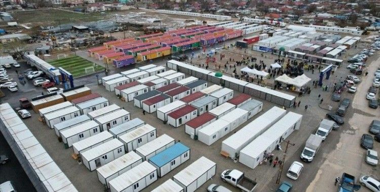 Elbistan'da hayatı normale döndürme çalışmaları sürüyor