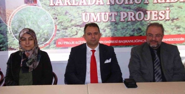 Elazığ’da ‘Tarlada nohut kadına umut’ projesi gerçekleştirildi
