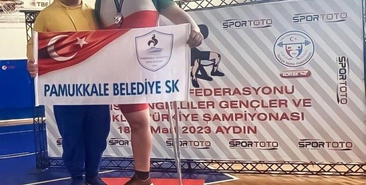 Denizlili halterci Türkiye Şampiyonu oldu
