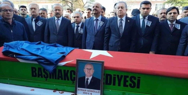 Kalp krizi sonrası hayatını kaybeden MHP’li Belediye Başkanı Gönüllü toprağa verildi