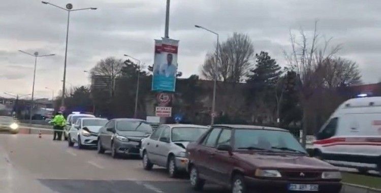 Elazığ’da zincirleme trafik kazası: 1 yaralı
