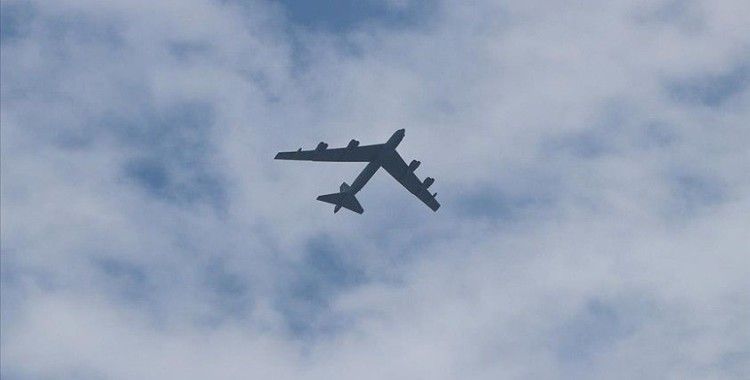 ABD bombardıman uçaklarının sınır ihlalini önlemek üzere Rus savaş uçağı havalandı