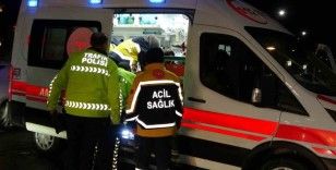 Elazığ’da hafif ticari araç ile otomobil çarpıştı: 5 yaralı
