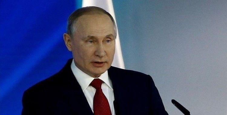 Putin, Ukrayna'ya zayıflatılmış uranyumlu mühimmat gönderilirse gereken cevabın verileceğini söyledi