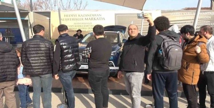 Türkiye’nin yerli otomobili TOGG’a Bursa’da yoğun ilgi
